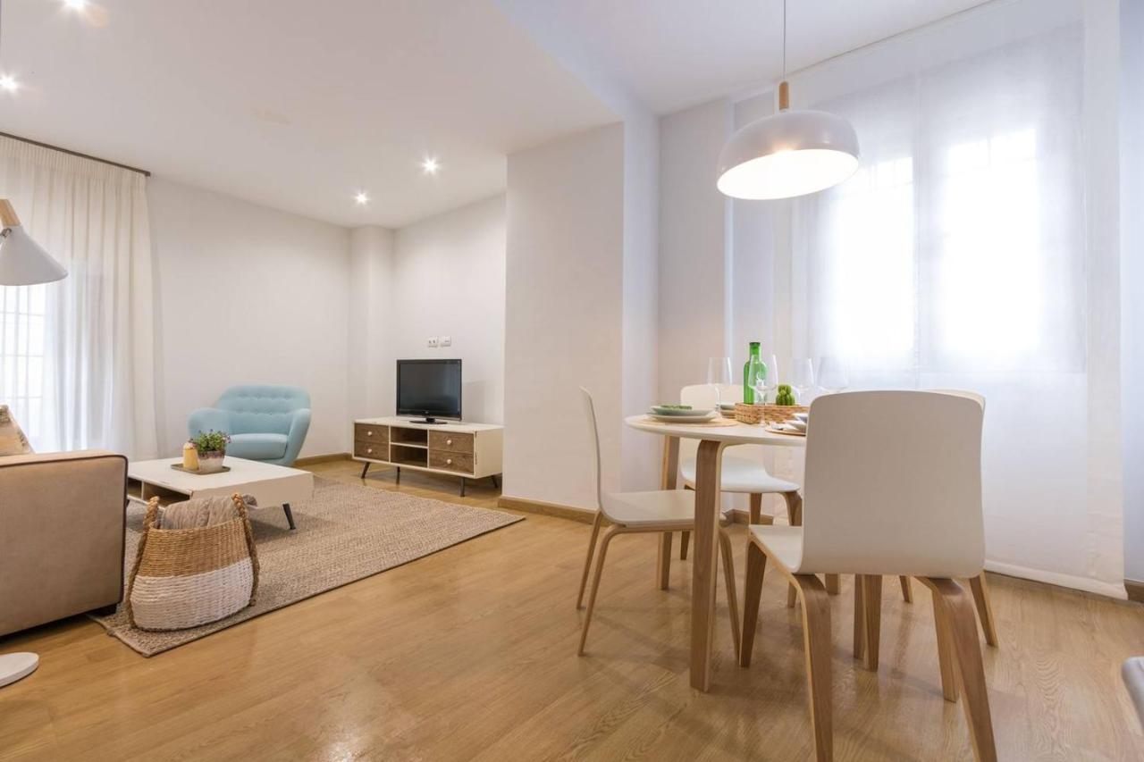 Luis Rey Central Suite by Valcambre Sevilla Exterior foto